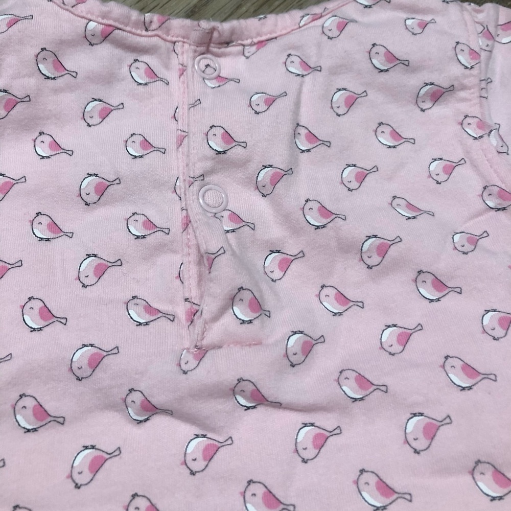 Adorable casual wear for little girl - Picture 5 of 5